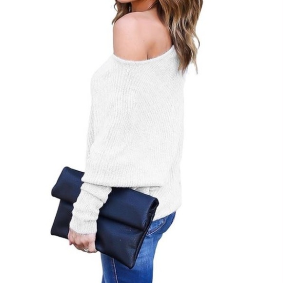 LAST ONE! Batwing Off Shoulder Lightweight Sweater - Picture 3 of 8